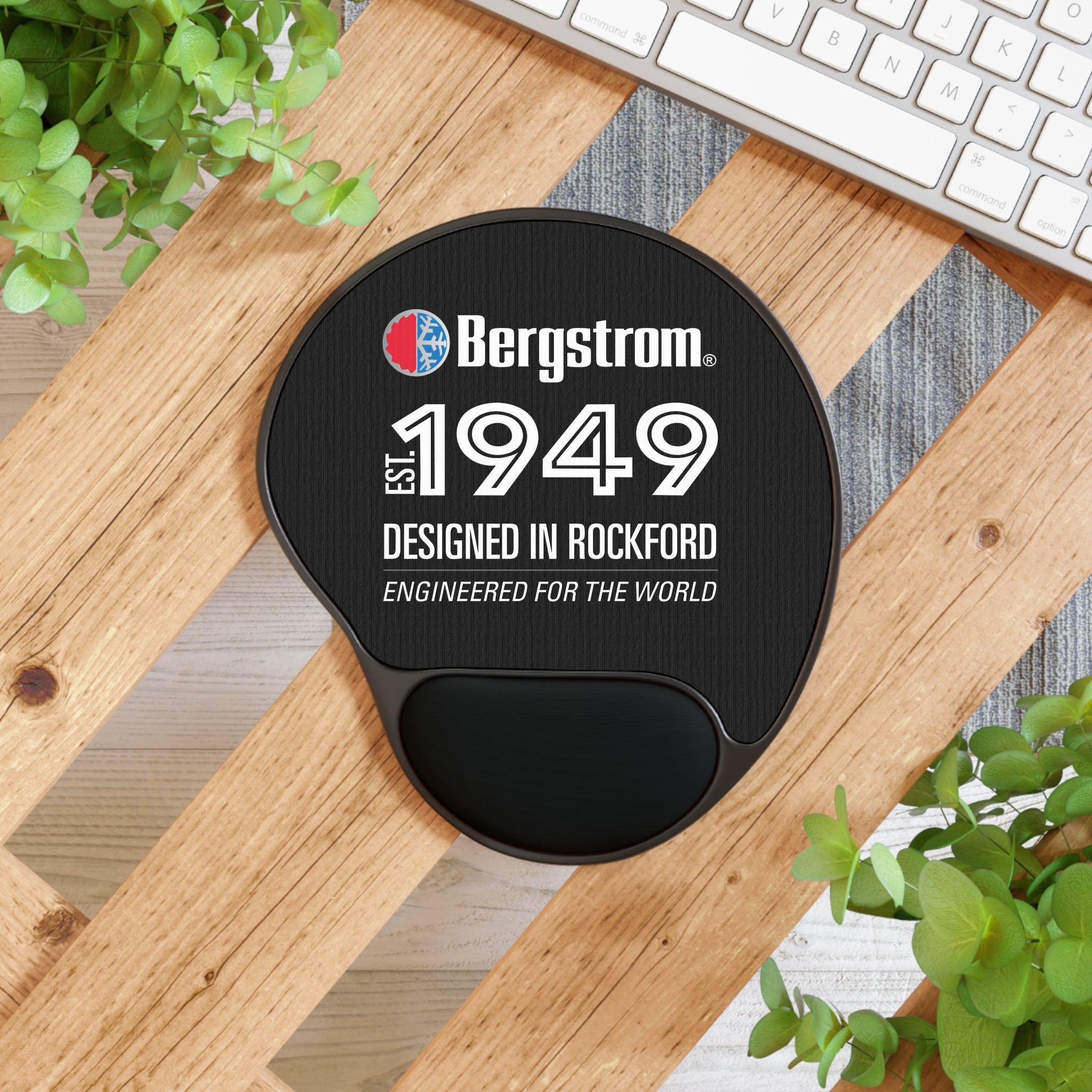 Bergstrom 1949 Ergonomic Wrist Rest Mouse Pad